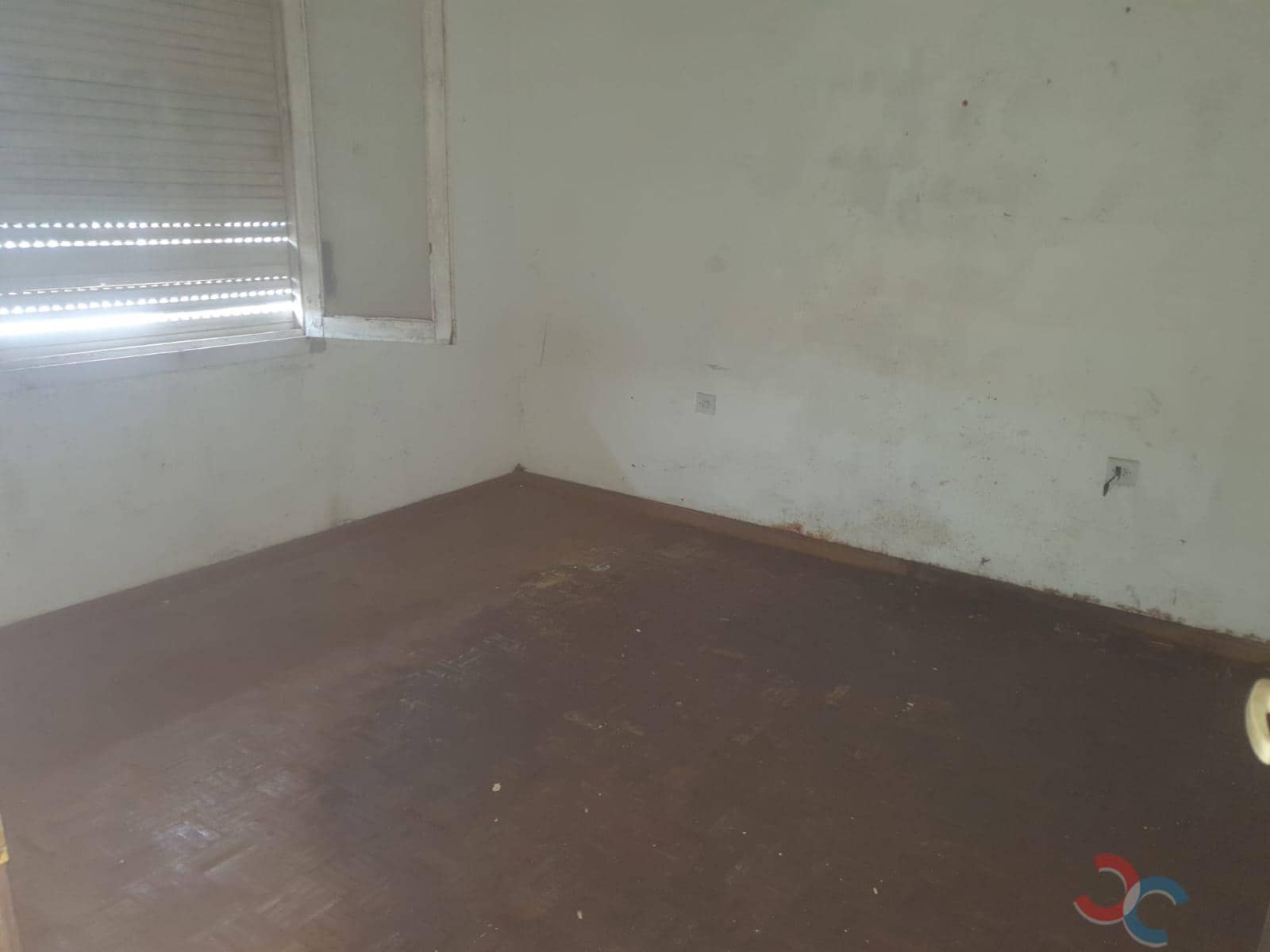 5 bedroom Finca/Country House for sale in Vilagarcia de Arousa - € 150,000 (Ref: 7984741)