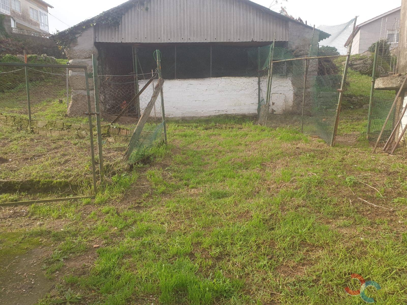 5 bedroom Finca/Country House for sale in Vilagarcia de Arousa - € 150,000 (Ref: 7984741)