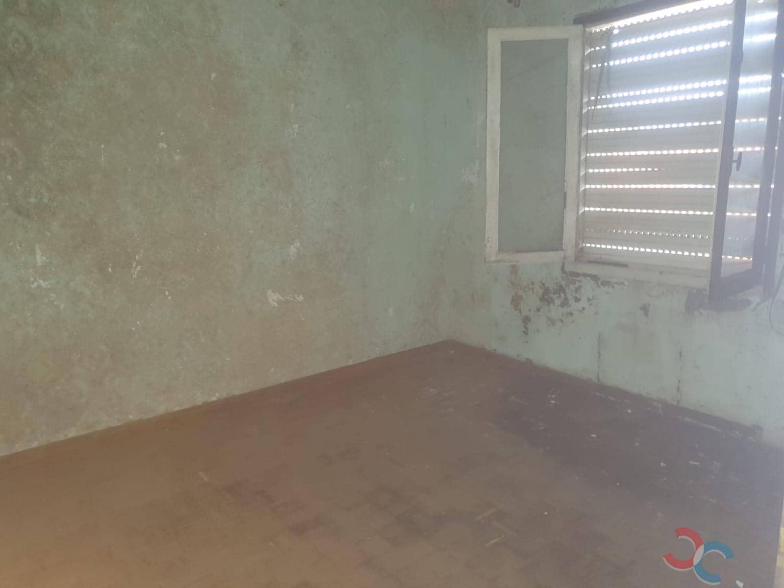 5 bedroom Finca/Country House for sale in Vilagarcia de Arousa - € 150,000 (Ref: 7984741)