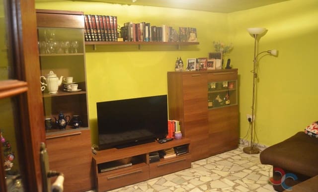 3 bedroom Townhouse for sale in Marín with garage - € 180,000 (Ref: 8044844)