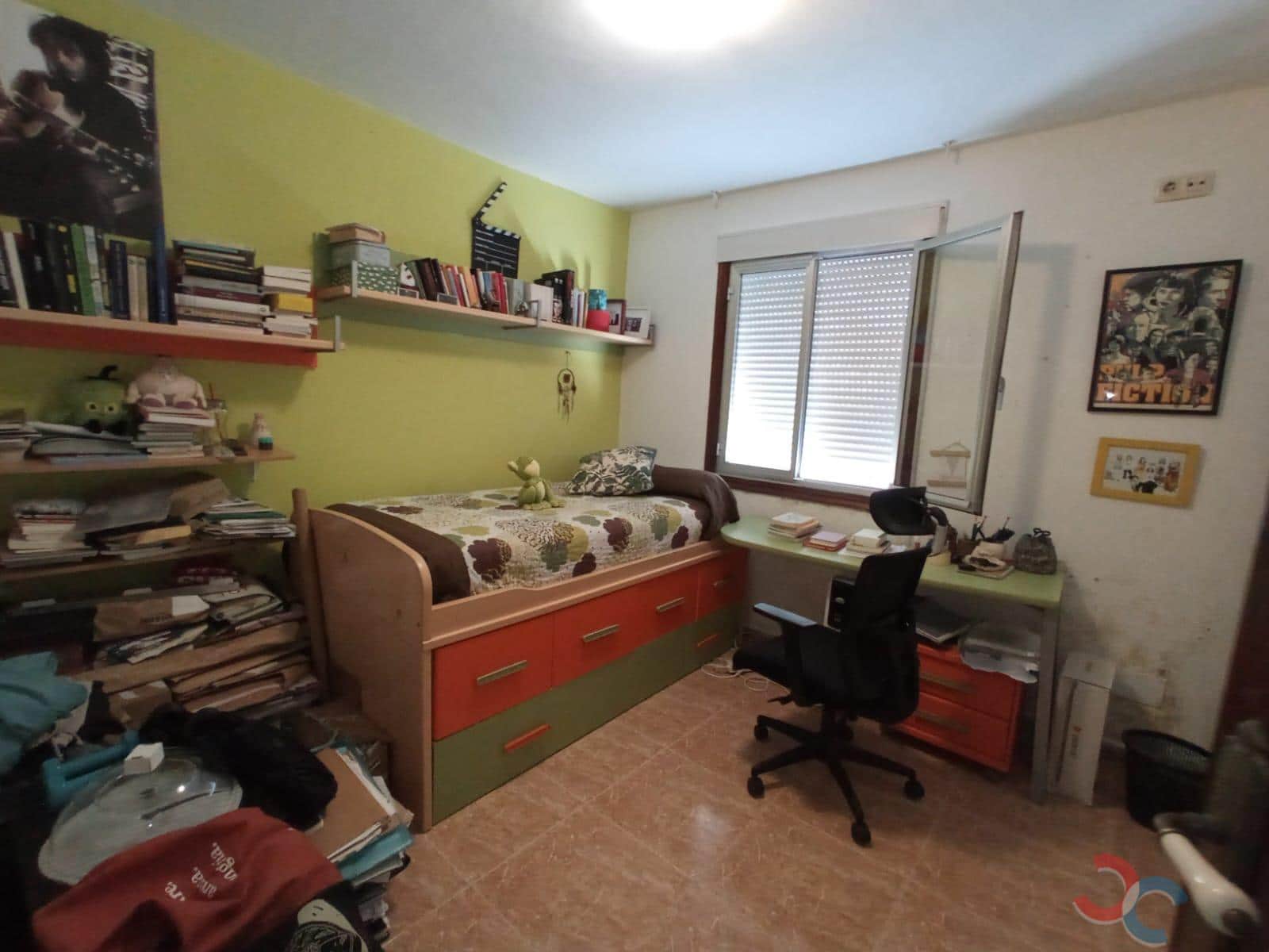 3 soveværelse Byhus til salg i Marin med garage - € 180.000 (Ref: 8044844)