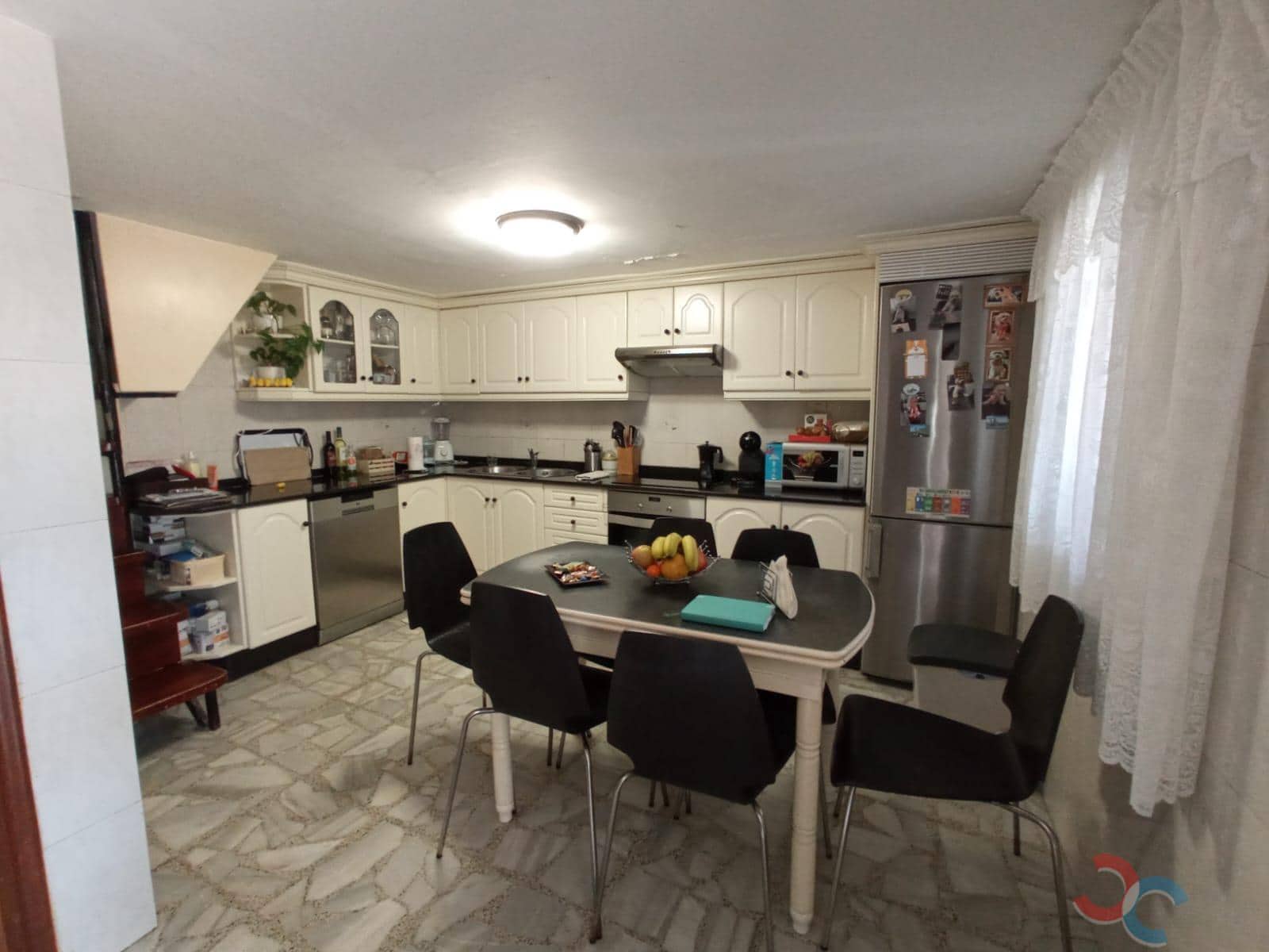 3 soveværelse Byhus til salg i Marin med garage - € 180.000 (Ref: 8044844)