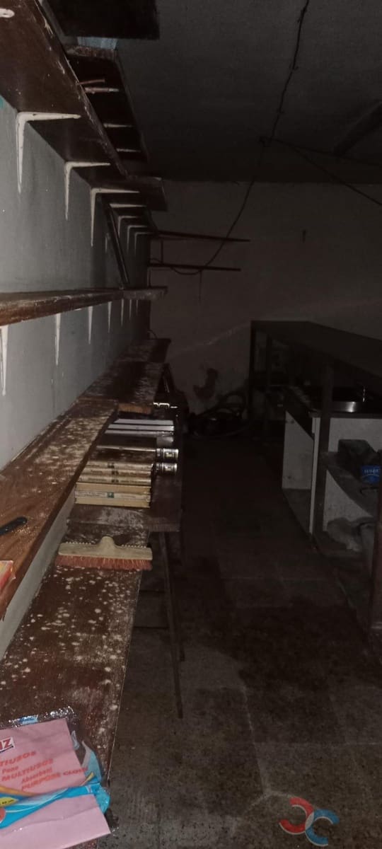 4 makuuhuone Maalaistalo myytävänä paikassa Campo Lameiro mukana 
autotalli - 90 000 € (Ref: 8065733)