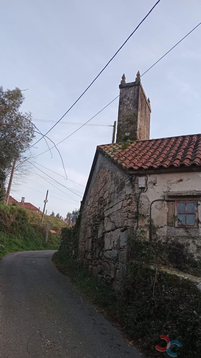 4 makuuhuone Maalaistalo myytävänä paikassa Campo Lameiro mukana 
autotalli - 90 000 € (Ref: 8065733)