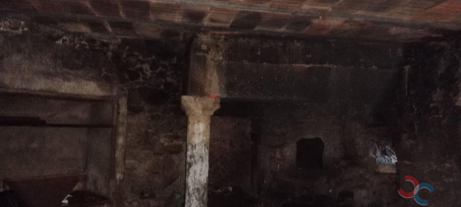 4 makuuhuone Maalaistalo myytävänä paikassa Campo Lameiro mukana 
autotalli - 90 000 € (Ref: 8065733)