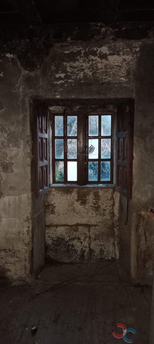 4 makuuhuone Maalaistalo myytävänä paikassa Campo Lameiro mukana 
autotalli - 90 000 € (Ref: 8065733)