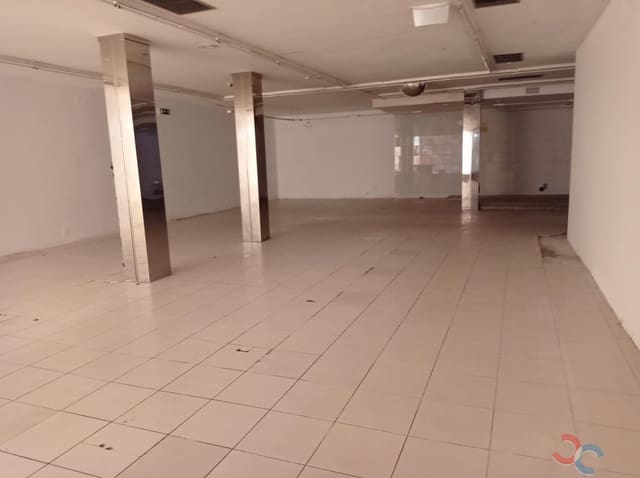 3 Zimmer Gewerbe zu vermieten in Marín - 1.200 € (Ref: 8409237)