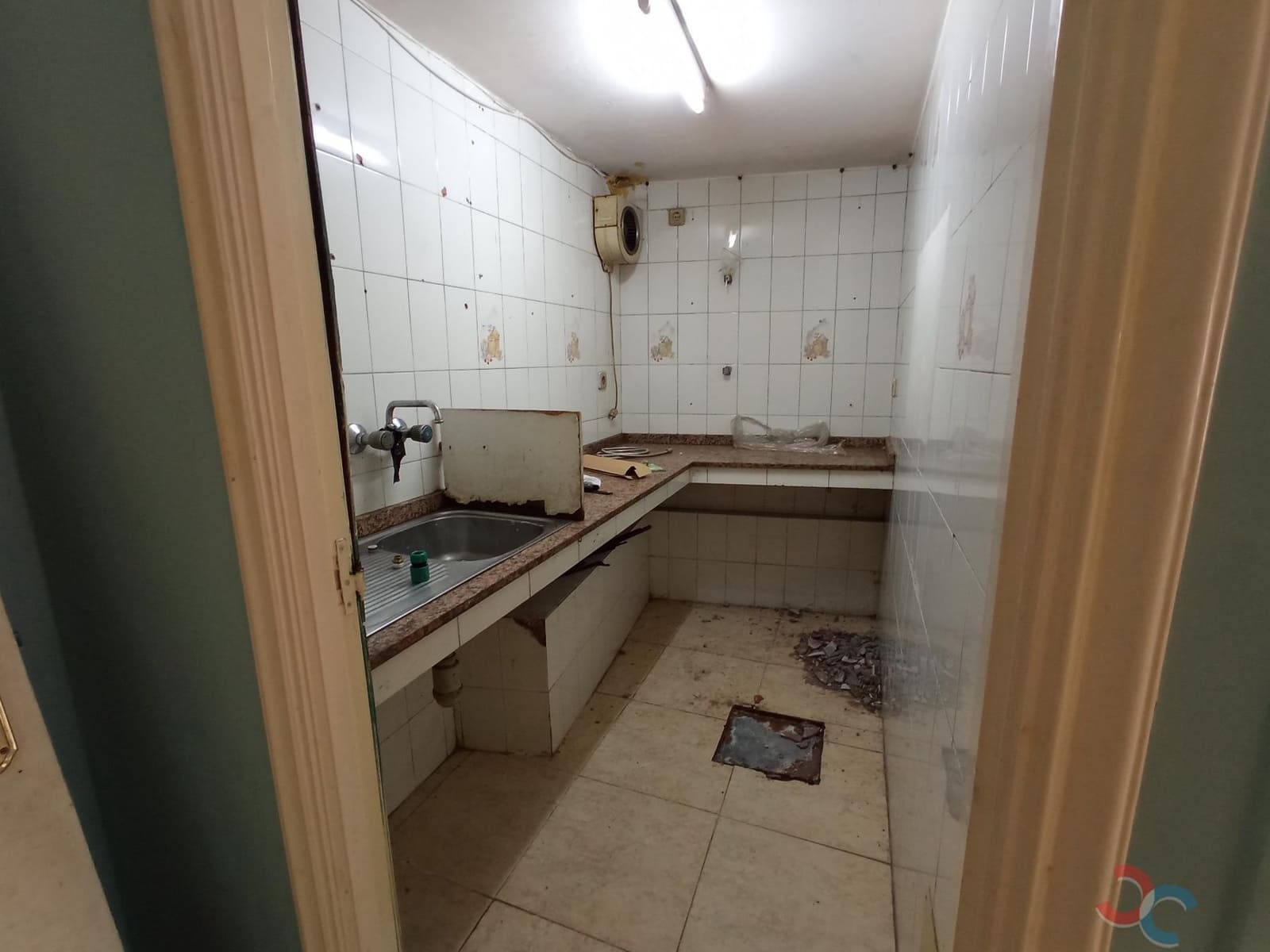 6 soveværelse Erhverv til leje i Marin - € 500 (Ref: 8494528)