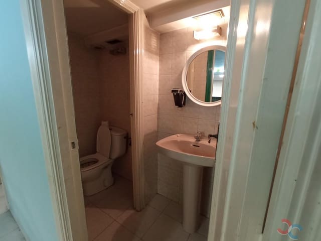 6 camera da letto Commerciale da affittare in Marín - 500 € (Rif: 8494528)