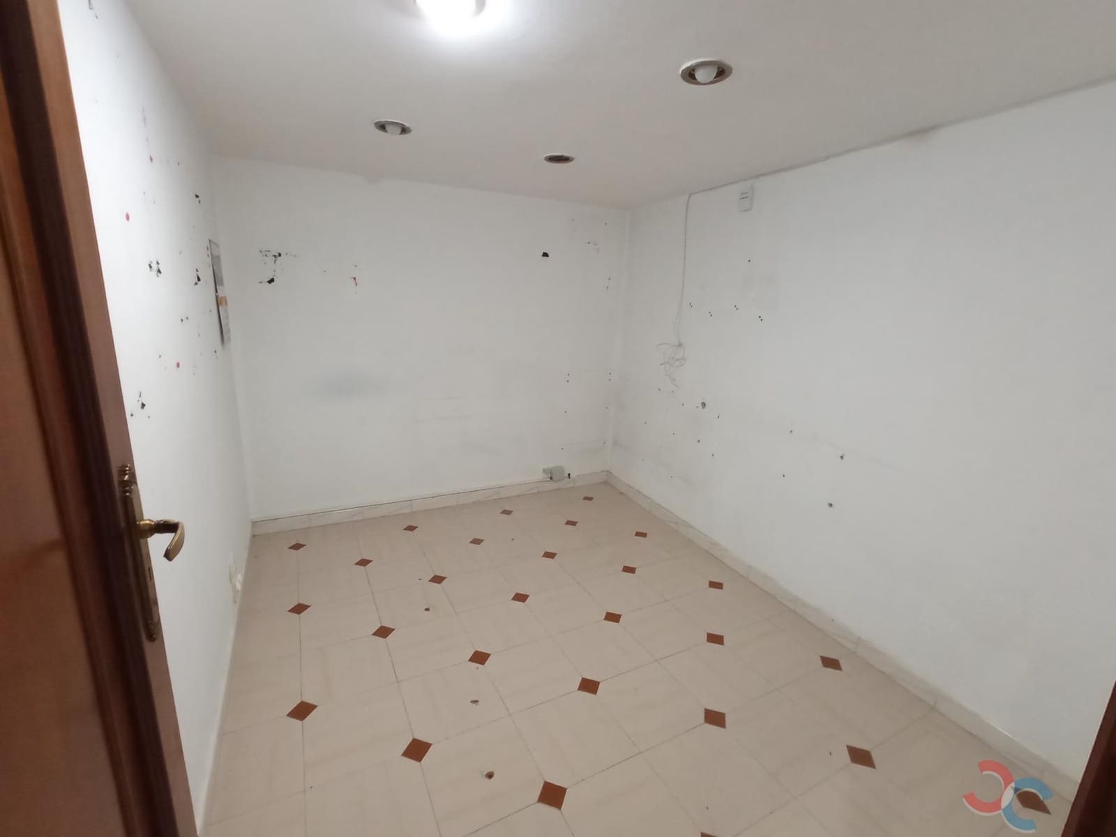 2 slaapkamer Commercieel te koop in Marin - € 55.000 (Ref: 8526125)