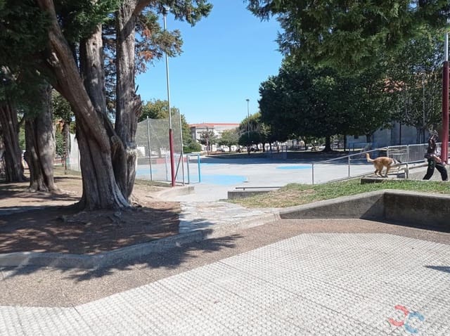 Erhverv til salg i Marín - € 75.000 (Ref: 8526458)