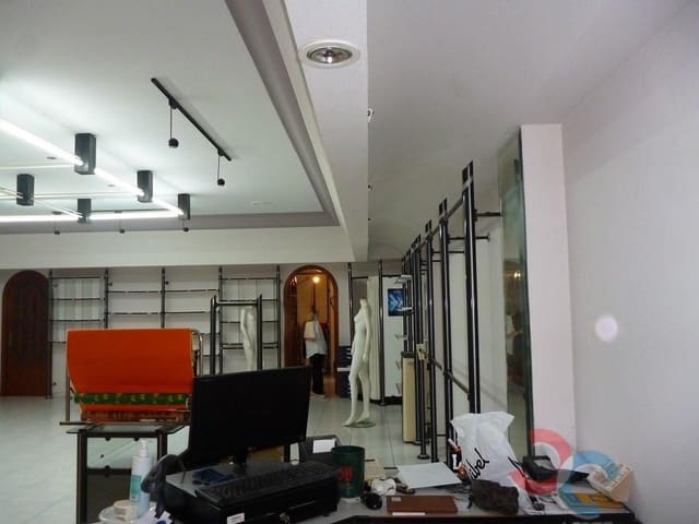 3 slaapkamer Commercieel te huur in Silleda - € 650 (Ref: 8586665)