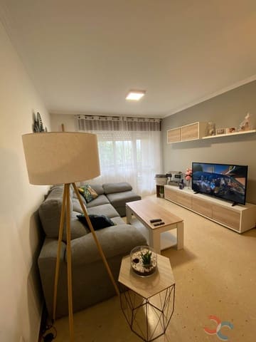 3 slaapkamer Flat te koop in A Caeira, Poio - € 130.000 (Ref: 8619463)