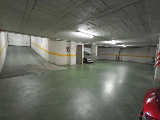 Garage att hyra i Marín - 180 € (Ref: 8644266)