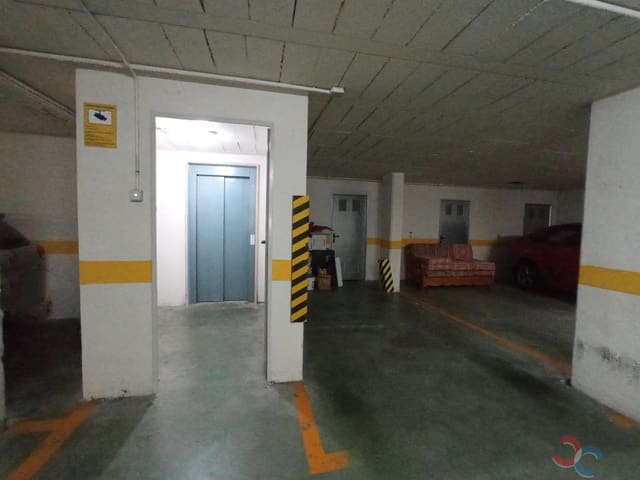 Garage att hyra i Marín - 180 € (Ref: 8644266)