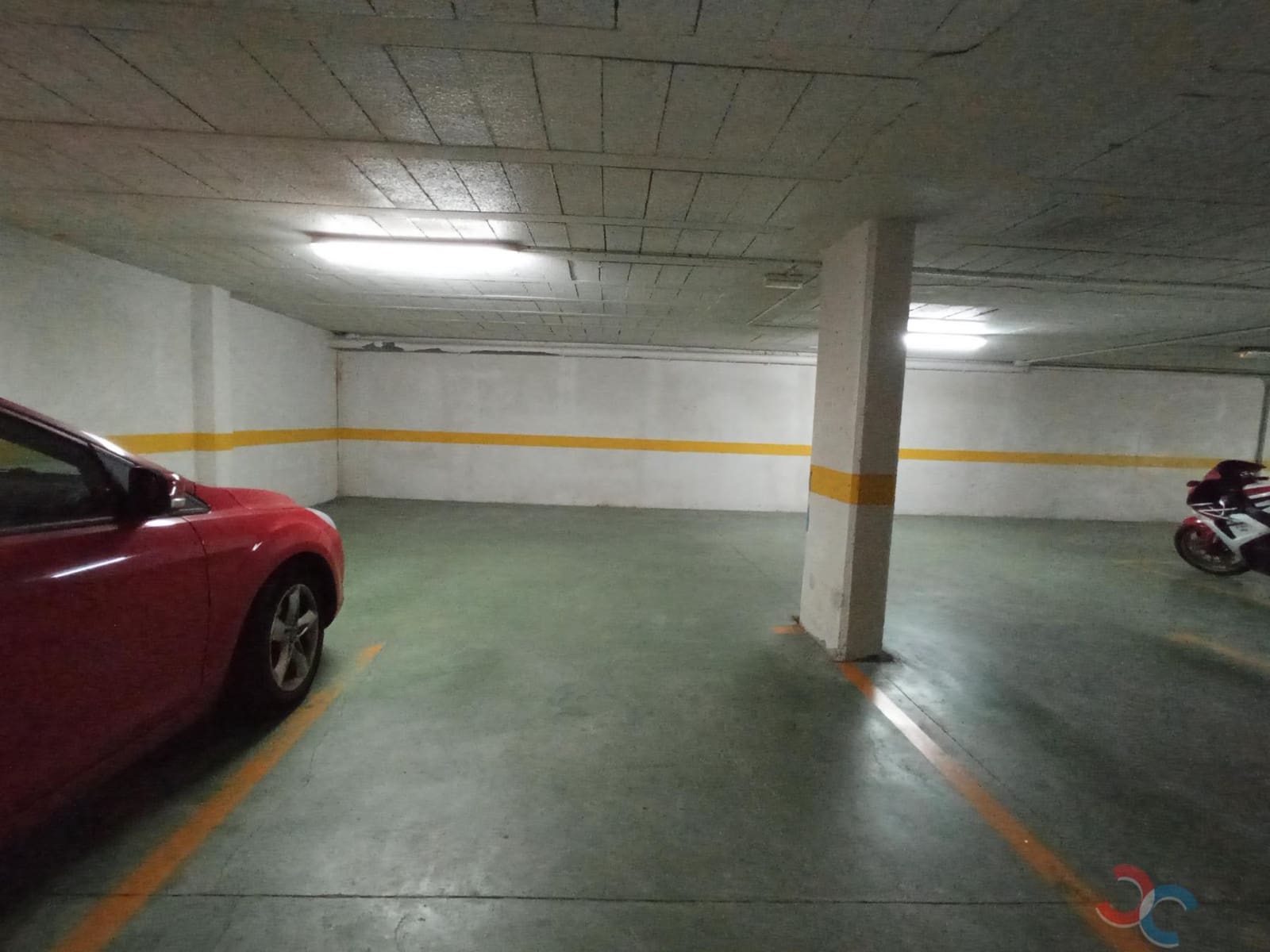 Garaż do wynajęcia w Marin - 180 € (Ref: 8644266)