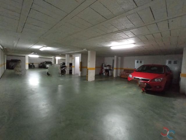 Garage att hyra i Marín - 180 € (Ref: 8644266)