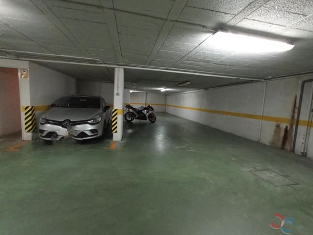 Garage att hyra i Marín - 180 € (Ref: 8644266)