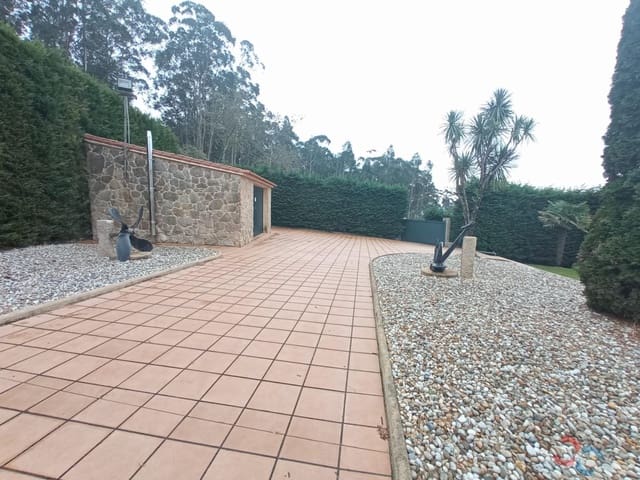 3 bedroom Villa for sale in Bueu with garage - € 625,000 (Ref: 8666855)