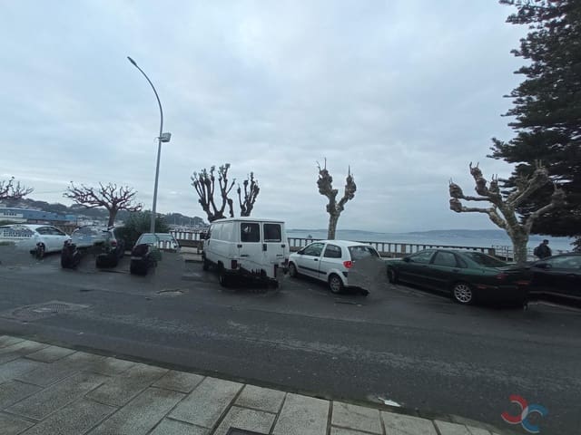 4 bedroom Villa for sale in Bueu - € 500,000 (Ref: 8666858)