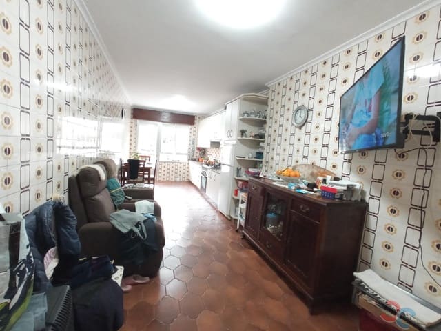 4 bedroom Villa for sale in Bueu - € 500,000 (Ref: 8666858)