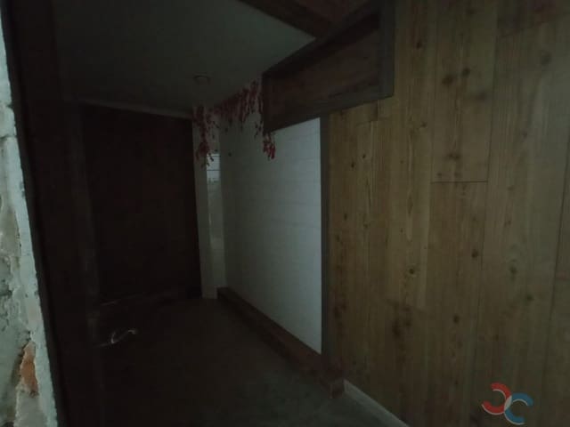 6 Zimmer Gewerbe zu vermieten in Marín - 700 € (Ref: 8737005)