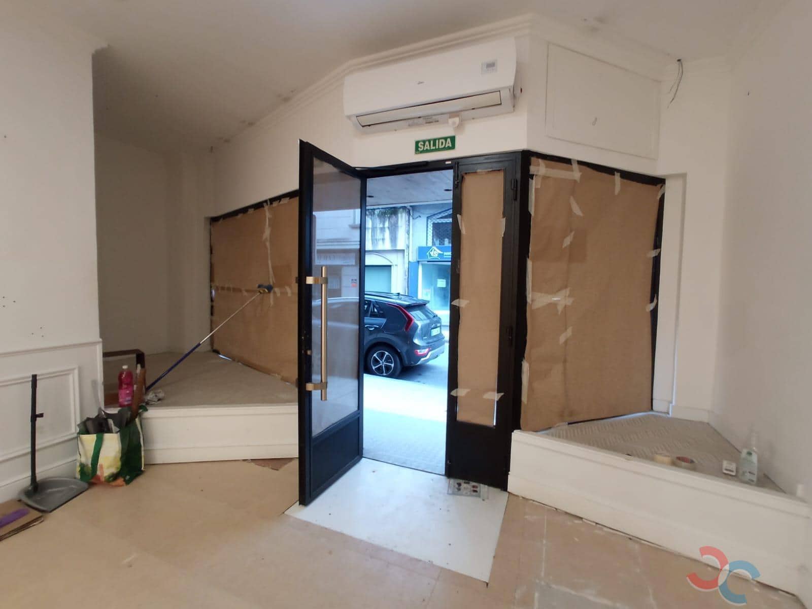 6 sypialnia Komercyjne do wynajęcia w Marin - 700 € (Ref: 8737005)