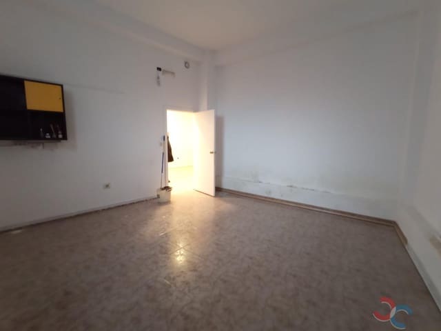 6 Zimmer Gewerbe zu vermieten in Marín - 700 € (Ref: 8737005)