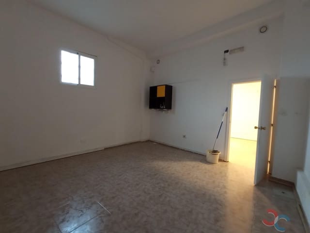 6 Zimmer Gewerbe zu vermieten in Marín - 700 € (Ref: 8737005)