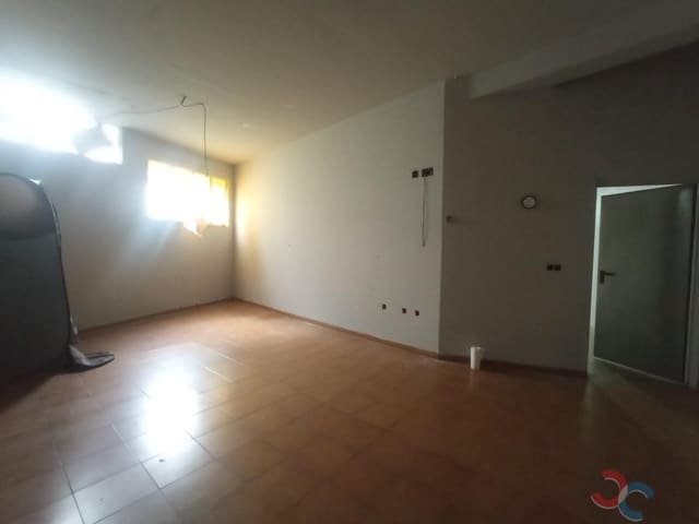 1 makuuhuone Kaupallinen myytävänä paikassa Marín - 30 000 € (Ref: 8824050)