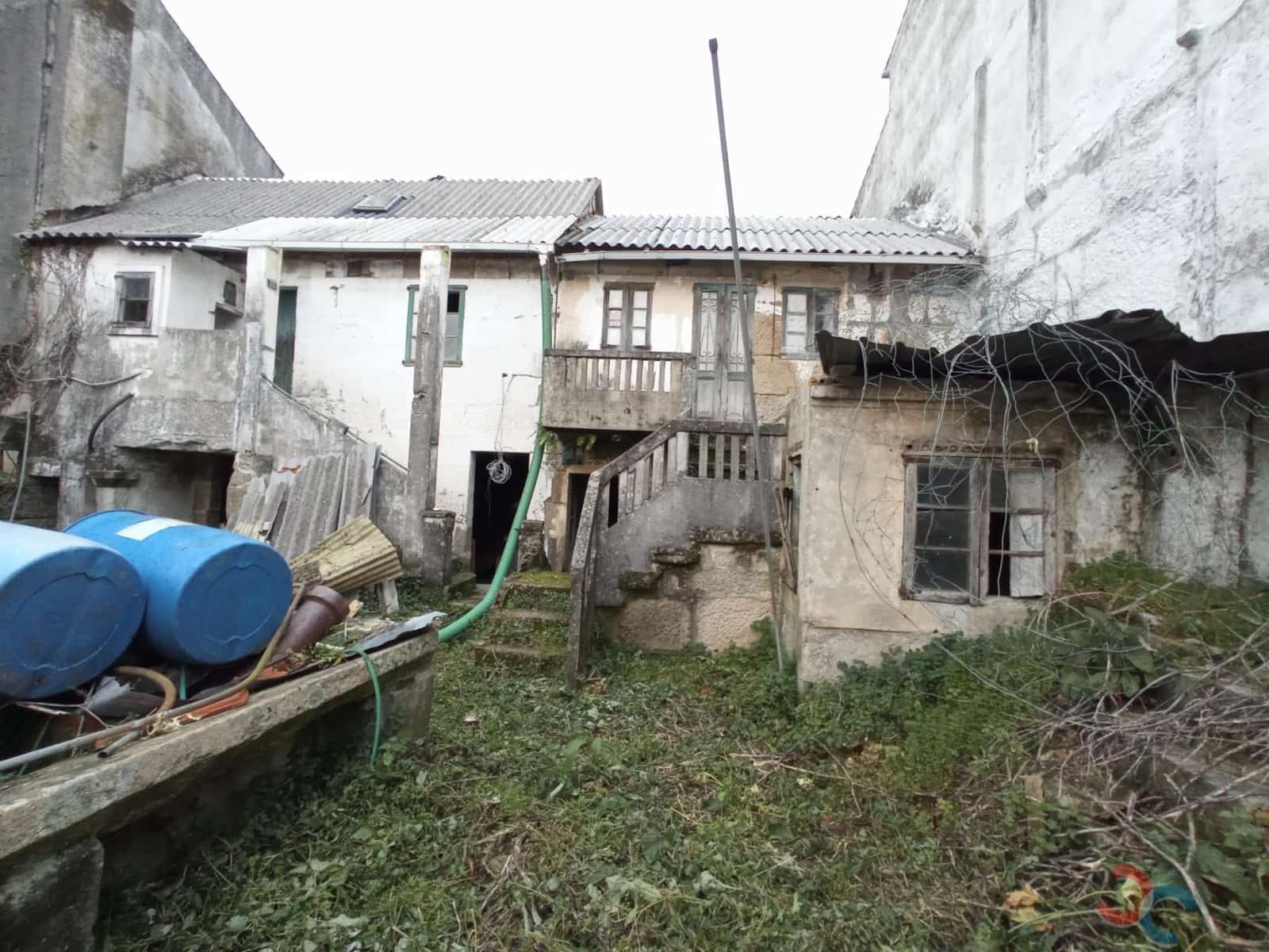 Ruin til salg i Pontevedra by - € 130.000 (Ref: 8824051)