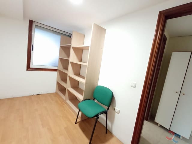 4 makuuhuone Kaupallinen myytävänä paikassa Marín - 80 000 € (Ref: 8840397)