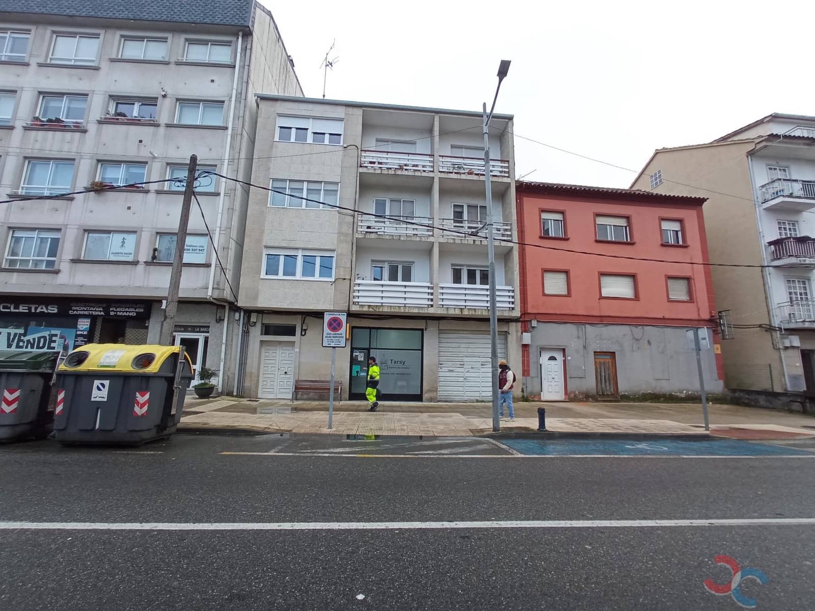 4 slaapkamer Flat te koop in Poio - € 105.000 (Ref: 8859428)