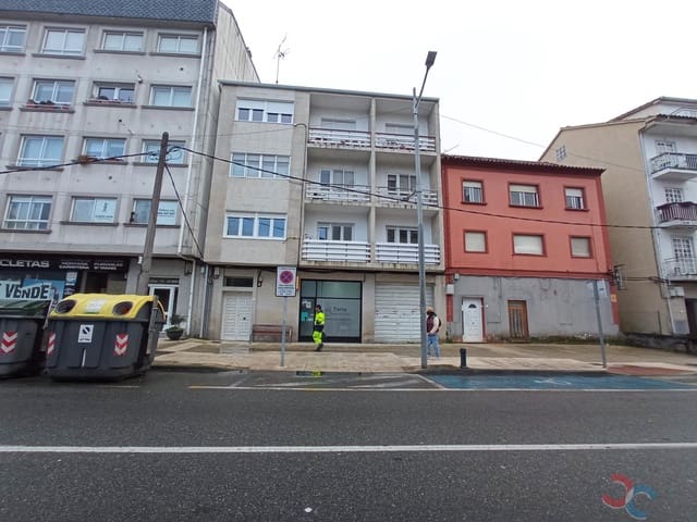 4 slaapkamer Flat te koop in Poio - € 105.000 (Ref: 8859428)