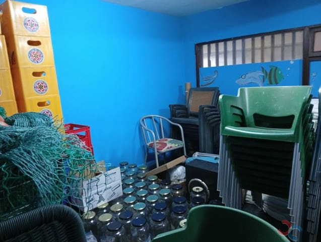 3 bedroom Commercial for sale in Marín - € 28,000 (Ref: 8942281)