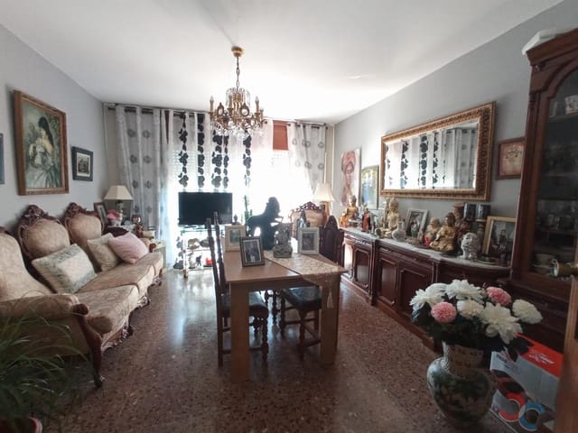 4 soveværelse Lejlighed til salg i Pontevedra by - € 200.000 (Ref: 8950182)