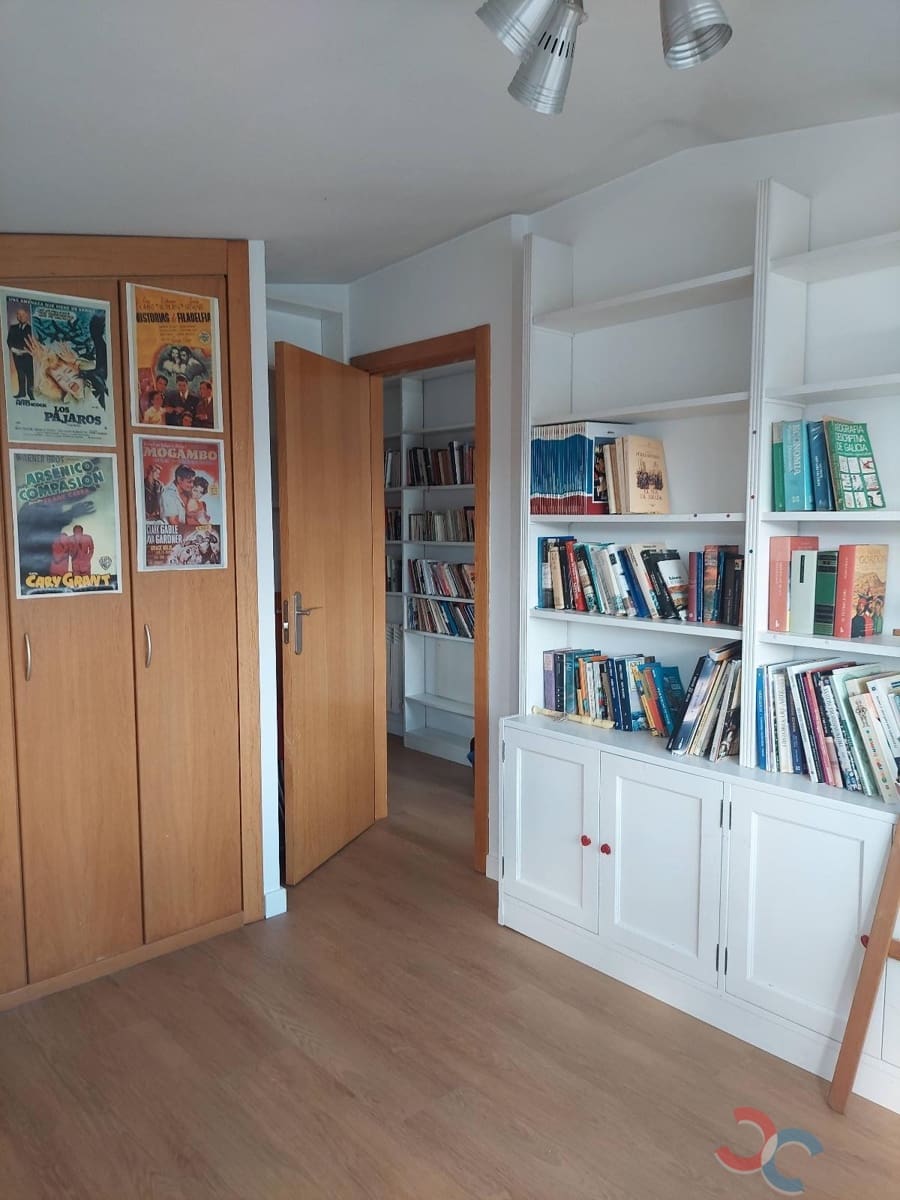 3 soveværelse Lejlighed til salg i Pontevedra by med garage - € 375.000 (Ref: 8968024)