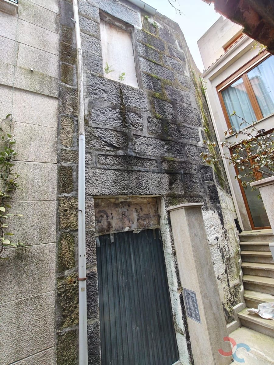 Townhouse for sale in Marin - € 150,000 (Ref: 8971650)
