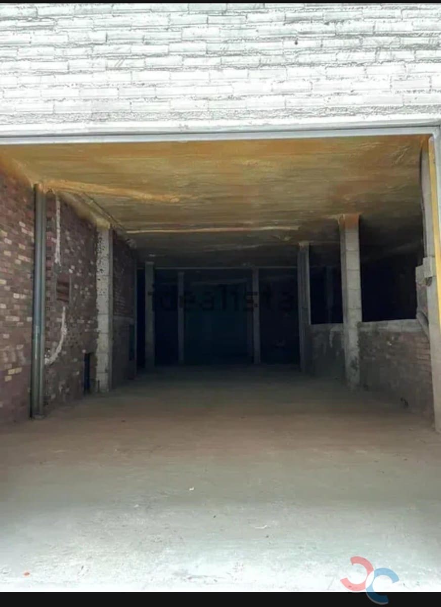 3 soveværelse Erhverv til salg i Pontevedra by - € 150.000 (Ref: 8971652)