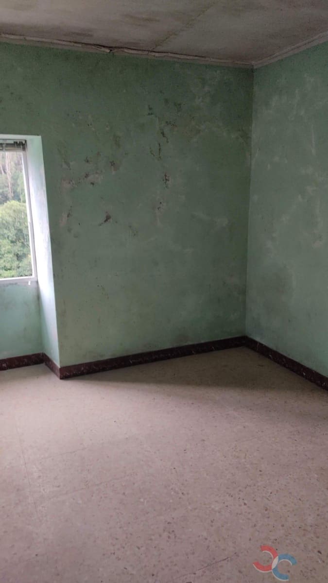 2 soveværelse Finca/Landehus til salg i Cerdedo-Cotobade - € 44.000 (Ref: 8971653)