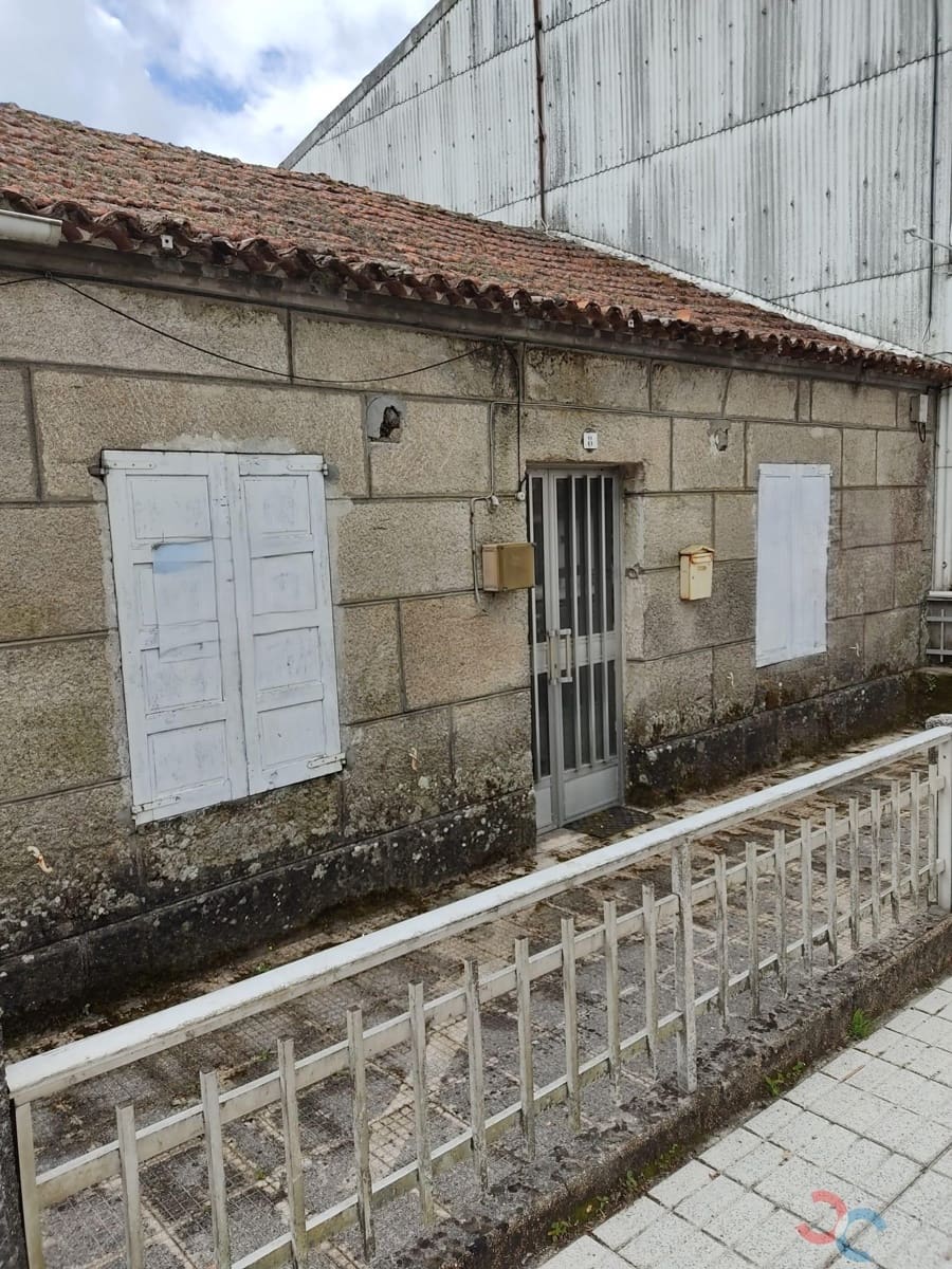 2 soveværelse Finca/Landehus til salg i Cerdedo-Cotobade - € 44.000 (Ref: 8971653)