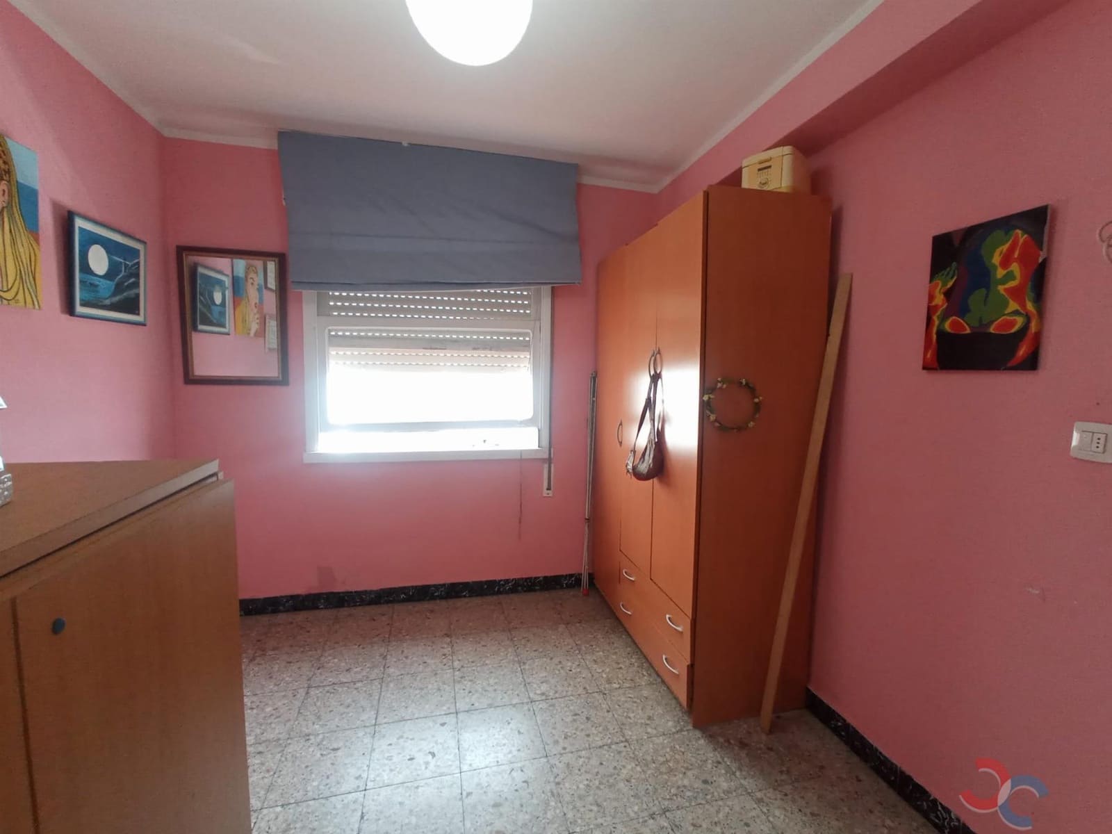 Commercial for sale in Marin - € 350,000 (Ref: 9026127)