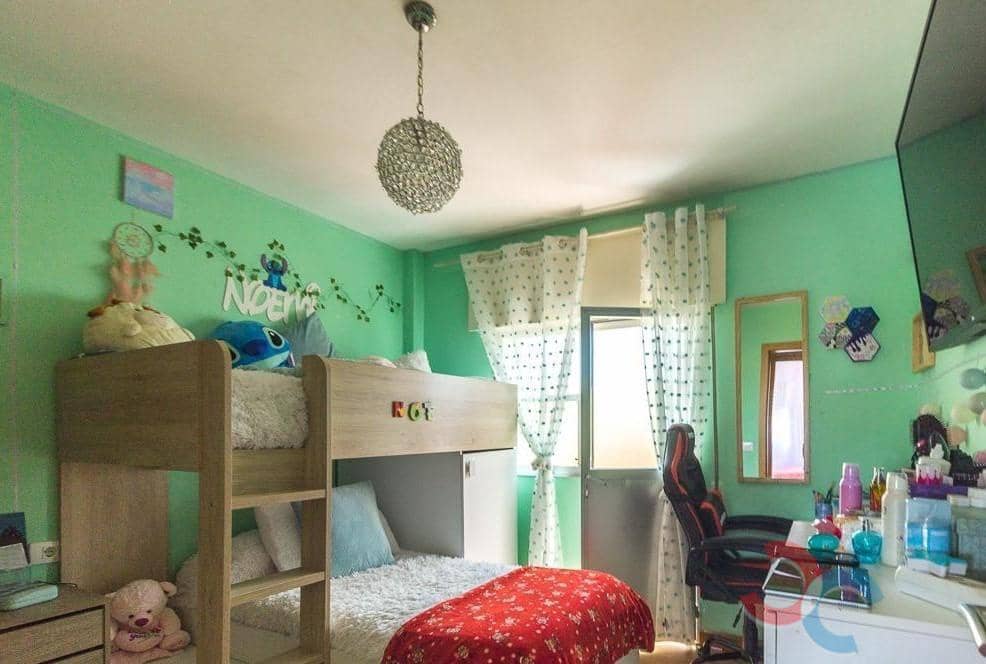 3 soveværelse Lejlighed til salg i Poio - € 175.000 (Ref: 9029423)