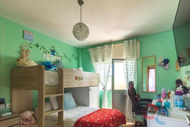 3 slaapkamer Flat te koop in Poio - € 175.000 (Ref: 9029423)