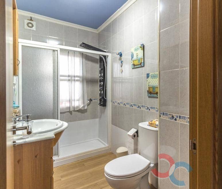 3 soveværelse Lejlighed til salg i Poio - € 175.000 (Ref: 9029423)