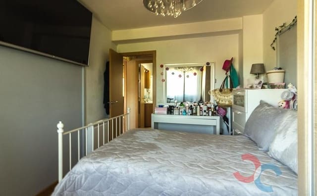 3 slaapkamer Flat te koop in Poio - € 175.000 (Ref: 9029423)