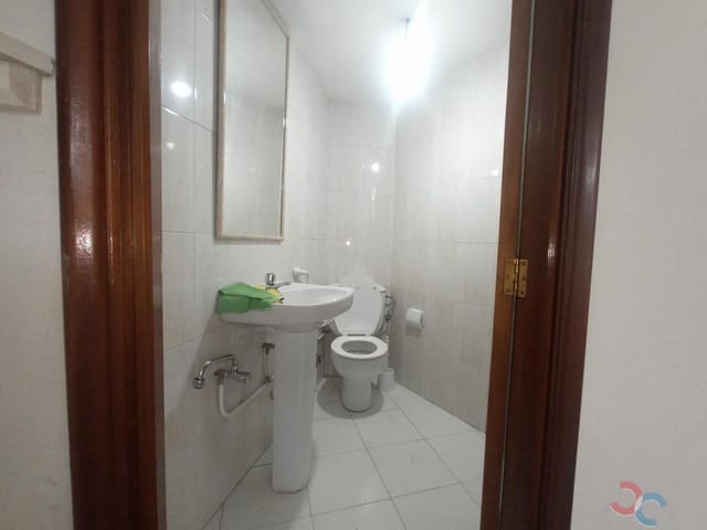 4 bedroom Commercial for sale in Marín - € 49,000 (Ref: 9068738)