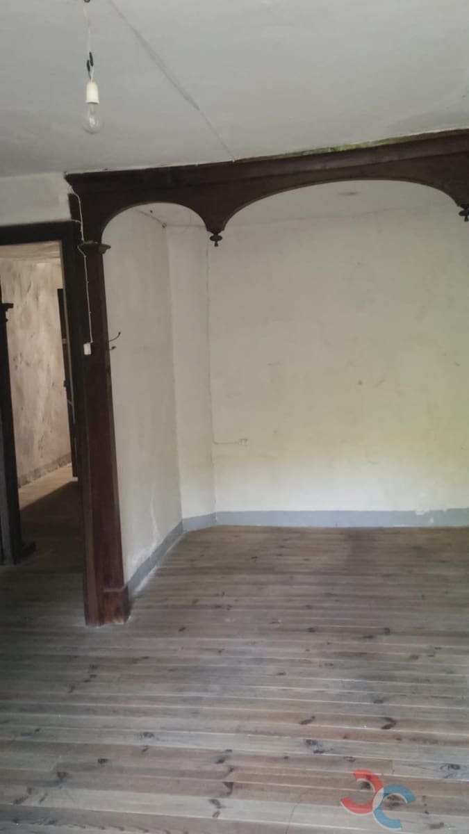 Ruin til salg i Ourense by - € 195.000 (Ref: 9109837)