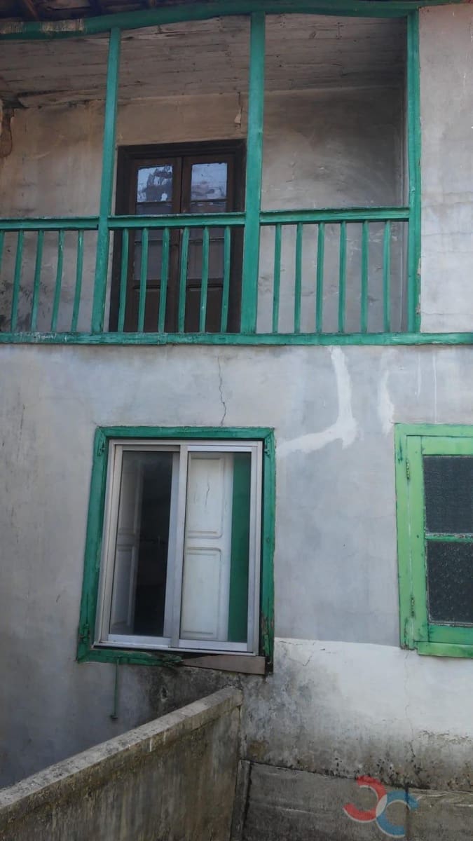 Ruin til salg i Ourense by - € 195.000 (Ref: 9109837)