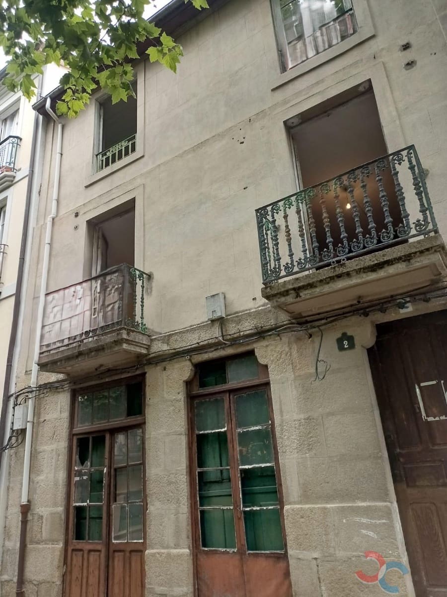 Ruin til salg i Ourense by - € 195.000 (Ref: 9109837)